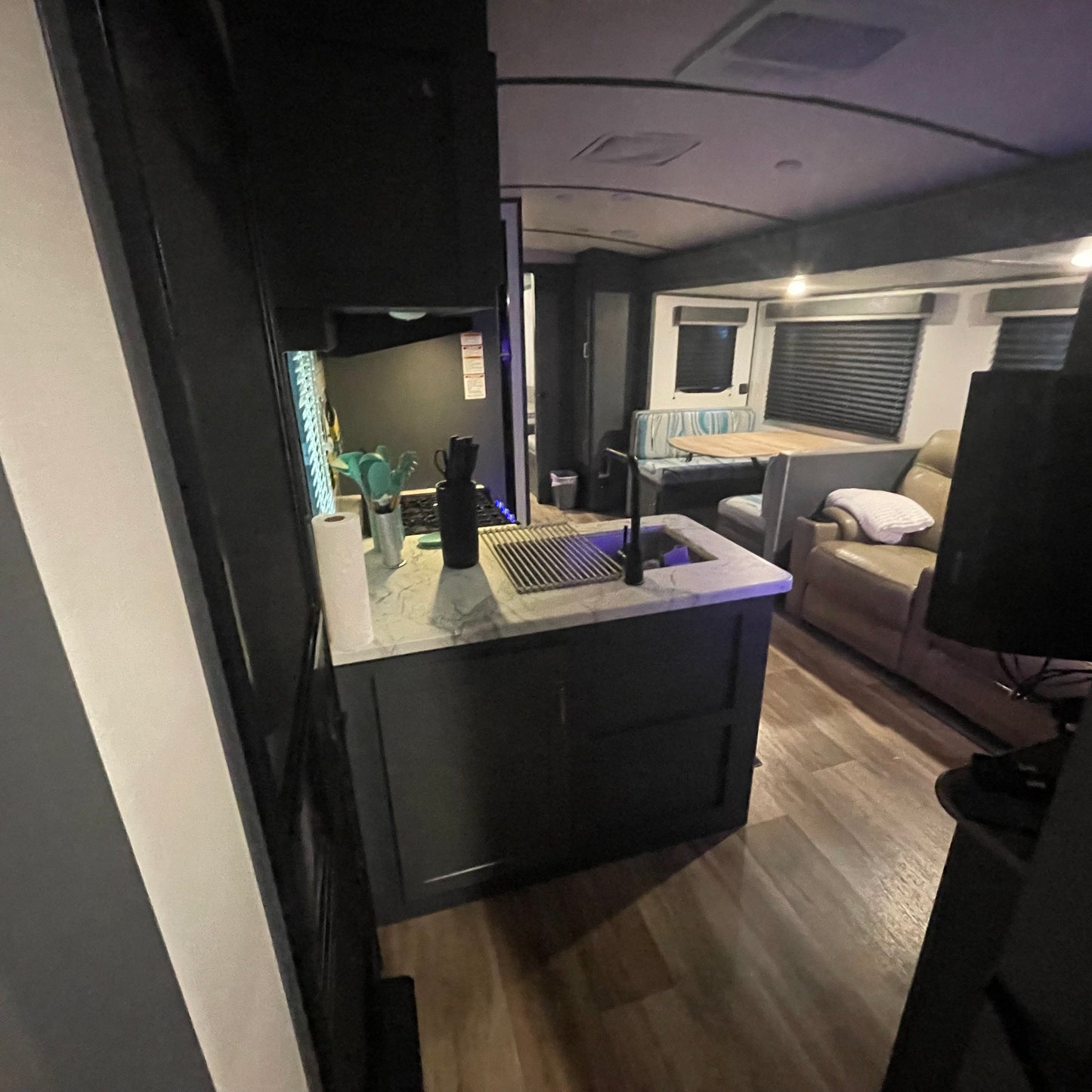 2022 Bullet Ultralite Keystone 287QBS RV2