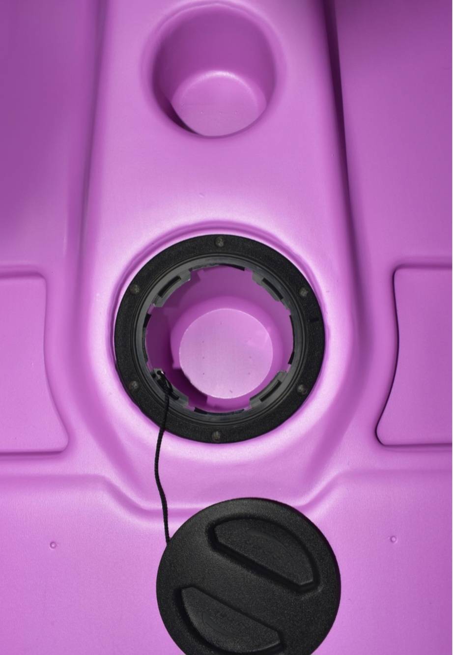 Kayak (1‑Person) + Paddle